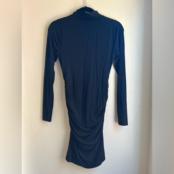 New York and Company | Mock Neck Long Sleeve Ruched Bodycon Dress - Picture 5 of 10